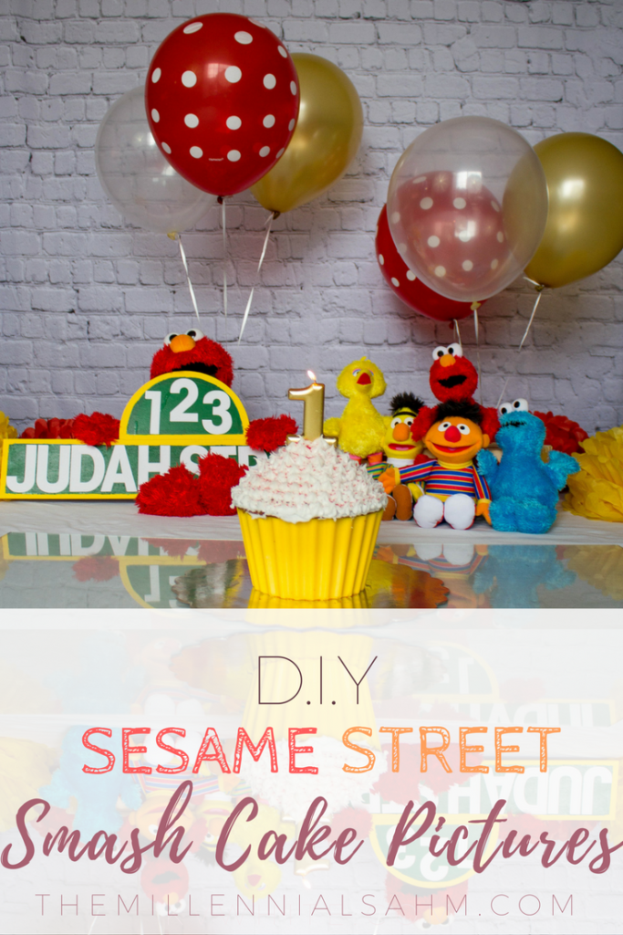 Find out how you can take your very own smash cake photoshoot at home with this super easy DIY Smash Cake Photoshoot tutorial.