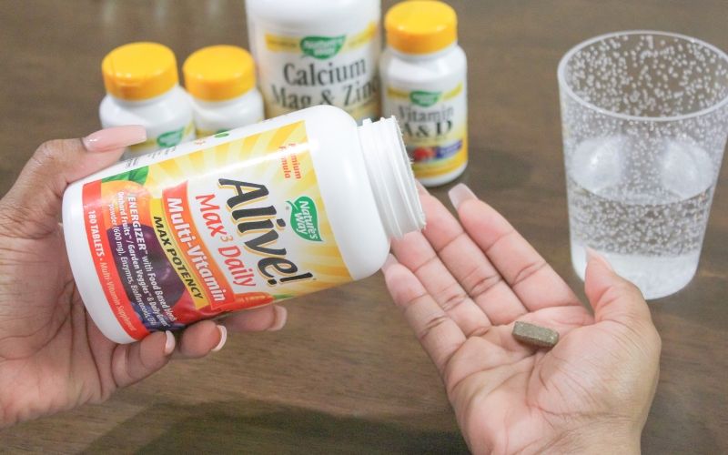 5 Vitamins Every Mom Should Take Postpartum