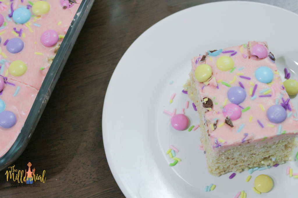 Spring has sprung and what better way to celebrate the arrival of Spring than with these delicious Spring M&M Rice Krispy Cereal Bars.