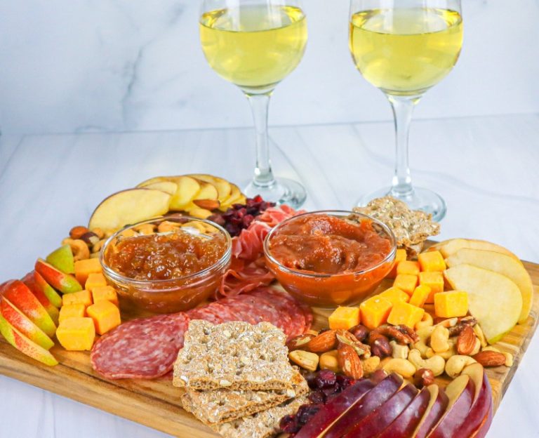 Easy Autumn Charcuterie Board