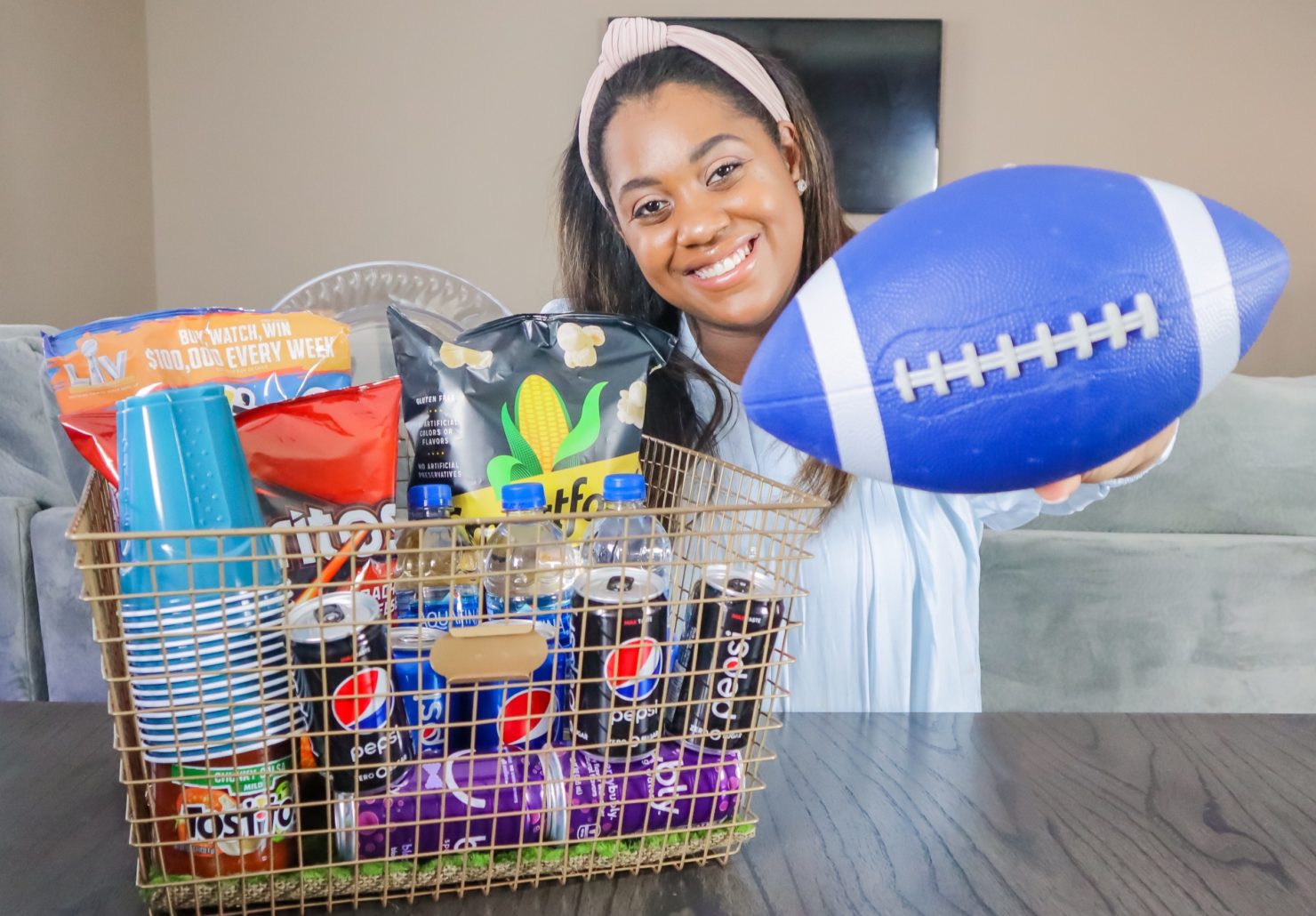 How to Create The Ultimate Tailgating Gift Basket