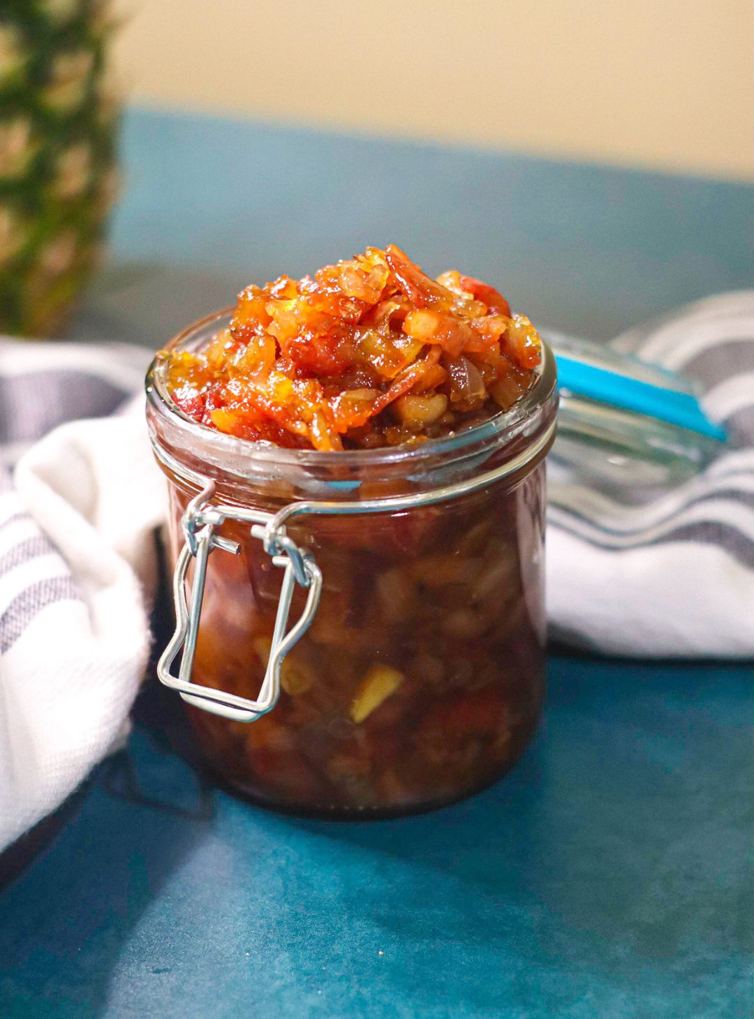 Bacon Jam is such a versatile and delicious spread and the addition of pineapple adds a pleasant richness to this savory jam. 