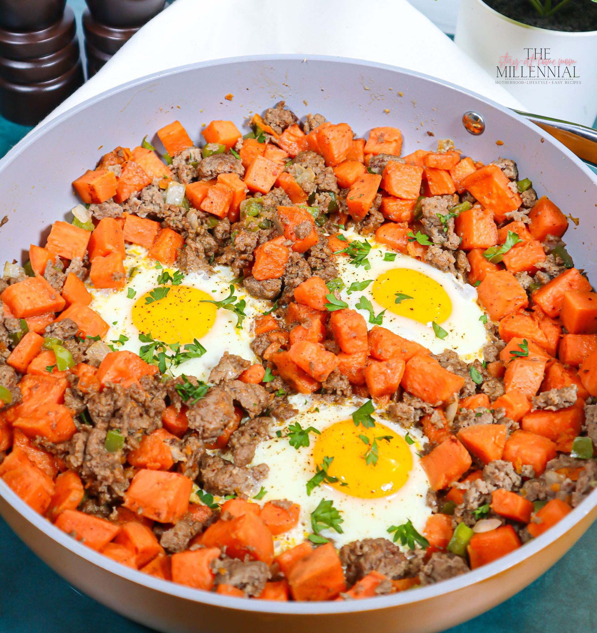 This sweet potato hash is an easy, protein-packed breakfast recipe that's perfect to enjoy any day of the week!