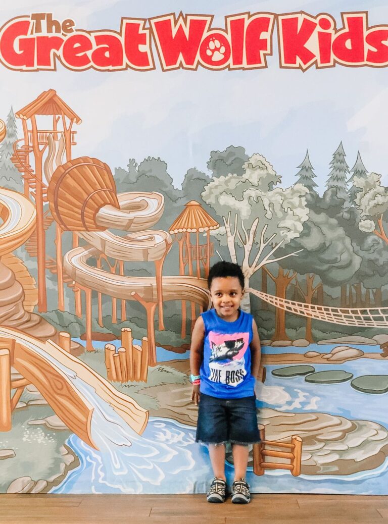 Stress-free family vacation at Great Wolf Lodge Georgia.